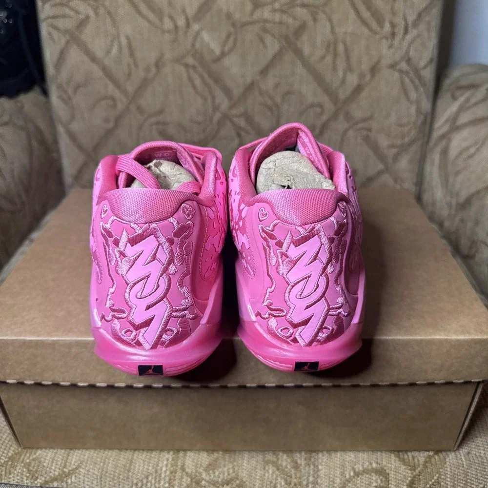 Jordan Zion 3 Men's Shoes Size 7.5 Pink‎ Lotus Very Nice